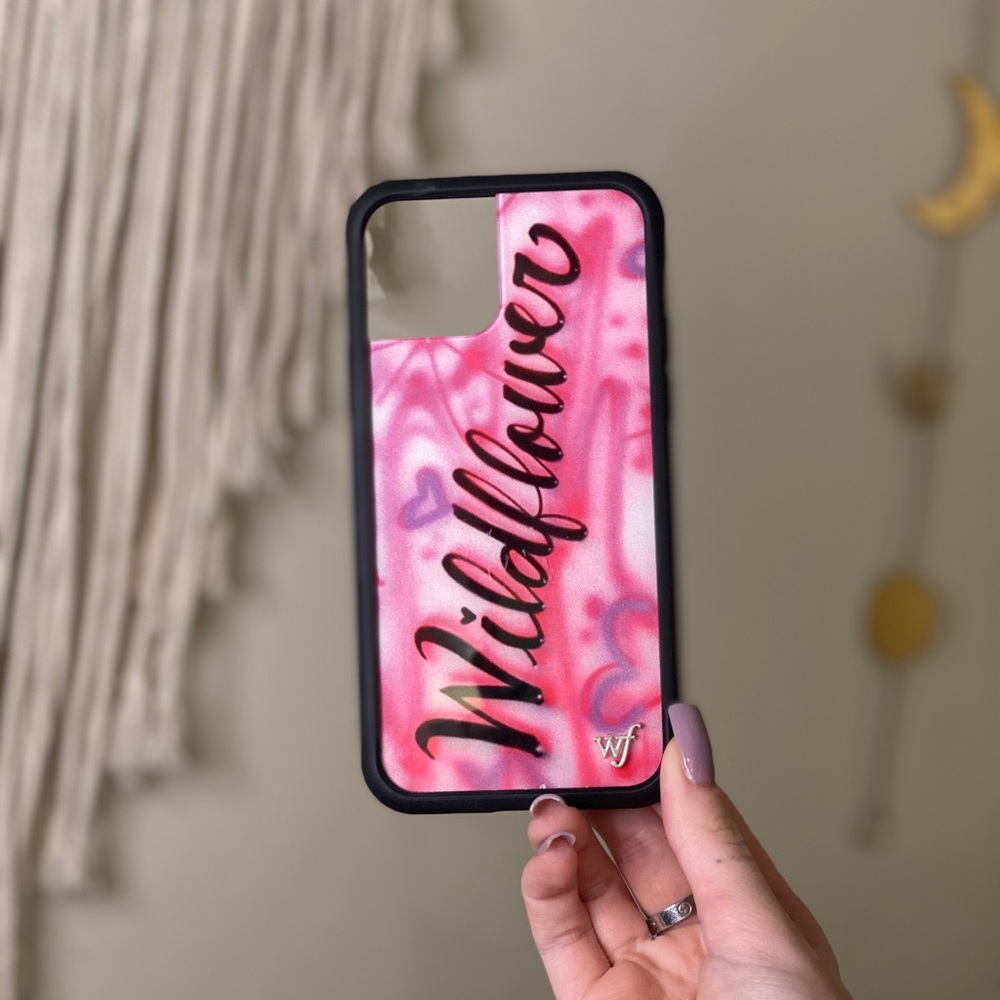 WILDFLOWER IPHONE 11 PRO CASE